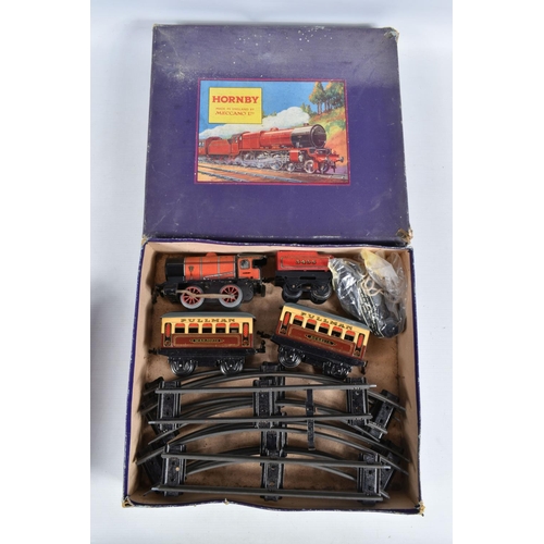 355 - A BOXED HORNBY O GAUGE M1 PASSENGER TRAIN SET, comprising 0-4-0 locomotive and tender No.3435, red l... 