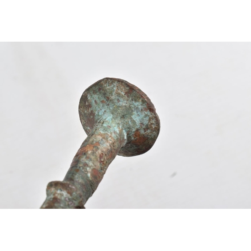 368 - A CHINESE BRONZE SWORD IN THE HAN DYNASTY STYLE, the information was supplied by the vendor but it h... 