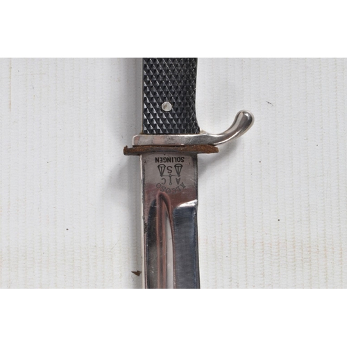 396 - A LATER GERMAN HJ KNIFE AND SCABBARD, the blade does not have a motto but has the maker stamp of Alc... 