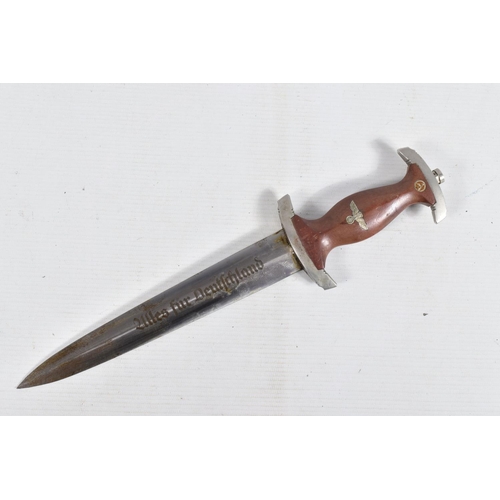 399 - A GERMAN SA DAGGER WITH BELT AND BUCKLE, this dagger has the stamp for Carl Schmidt Sohn Solingen on... 