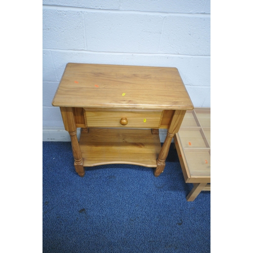 1202 - A MODERN BEECH GLASS TOP COFFEE TABLE, with a single drawer to each end and a selection of dividers,... 