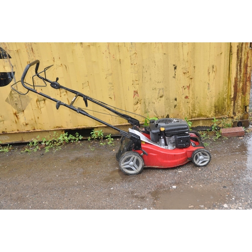 1030 - A MOUNTFIELD S841 PD SELF PROPELLED PETROL LAWN MOWER (no grass box) (engine starts and propels forw... 