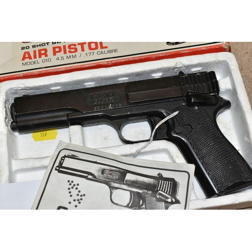 157 - A BOXED G.10 20 SHOT BB REPEATER AIR PISTOL, 4.5mm/ .177 calibre, serial no. 6E212700, action is sti... 