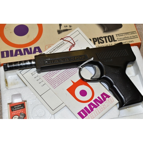 158 - A BOXED DIANA SP50 AIR PISTOL, made by Milbro Sports Ltd, 4.5mm, .177 calibre, no visible serial no,... 