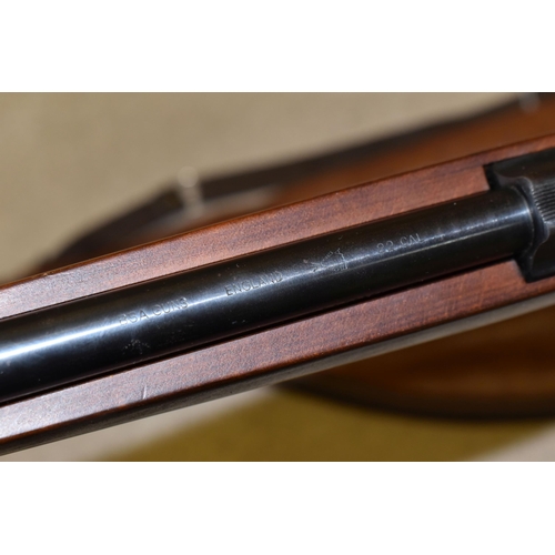 164 - A BSA UNDERLEVER .22 CALIBRE AIR RIFLE, serial no.GR03289, complete with Shrike Optical 3-9x40 teles... 