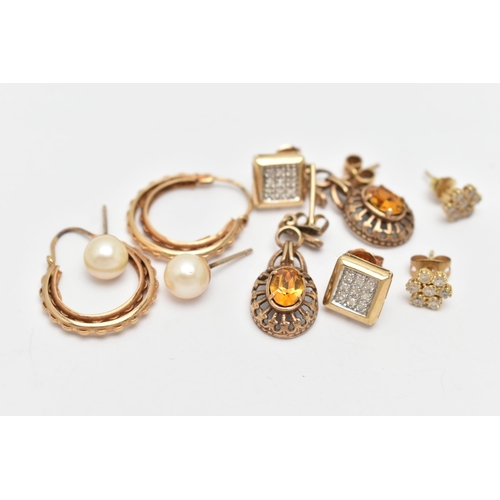 13 - FIVE PAIRS OF EARRINGS, to include a pair of cultured pearl stud earrings, a pair of hinged hoop ear... 