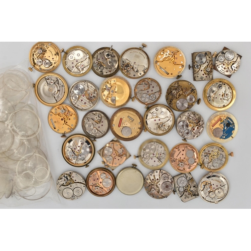 117 - A BOX OF THIRTY TWO WATCH MOVEMENTS AND VARIOUS PLASTIC FACES, makes include Bernex, Garrard, Rotary... 