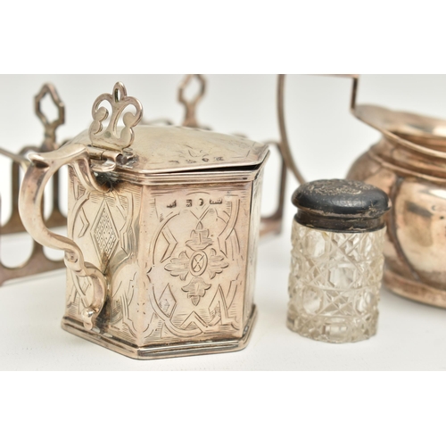 92 - ASSORTED SILVER ITEMS, to include two toast racks hallmarked 'Adie Brothers Ltd' Birmingham 1931, a ... 