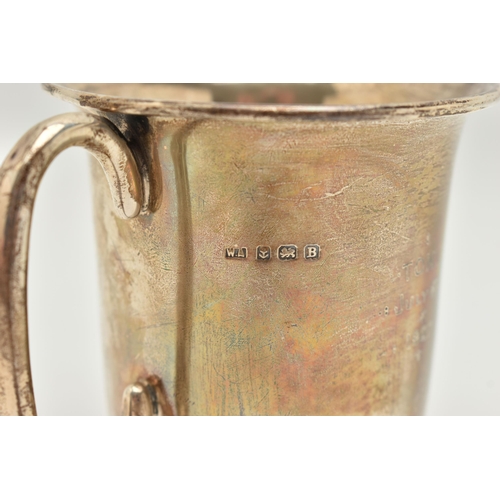 96 - AN EARLY 20TH CENTURY SILVER CUP, polished cup, engraved 'Tony July 6th 1927', hallmarked 'William A... 