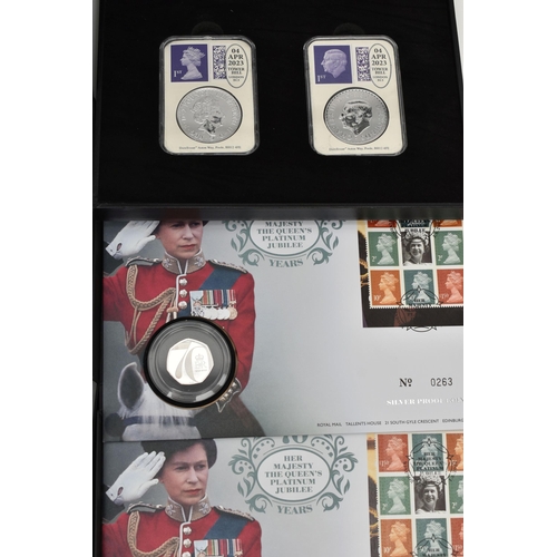 143 - A QUANTITY OF ROYAL MAIL AND ROYAL MINT BOXED COIN/STAMP COVERS, to include boxed items Tower Hill 1... 