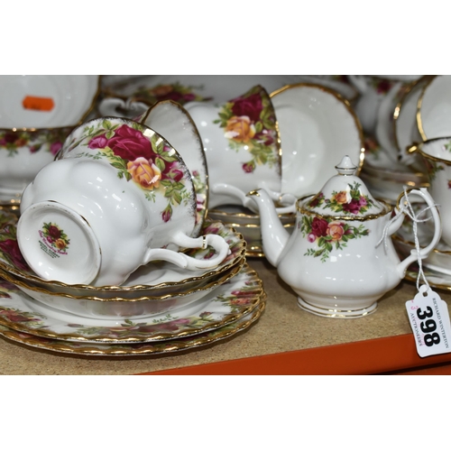 398 - A LARGE QUANTITY OF ROYAL ALBERT 'OLD COUNTRY ROSES' DINNER WARE to include butter, cheese, cake kni... 