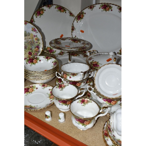 398 - A LARGE QUANTITY OF ROYAL ALBERT 'OLD COUNTRY ROSES' DINNER WARE to include butter, cheese, cake kni... 