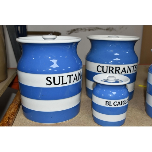 404 - FIVE T.G GREEN & CO. LTD. 'CORNISH WARE' KITCHEN STORAGE JARS, comprising five lidded storage jars, ... 