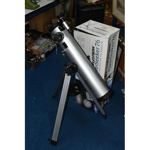 480 - A BOXED CELESTRON POWER SEEKER 76 TELESCOPE, the 76mm reflector telescope with aluminium tripod, F1 ... 