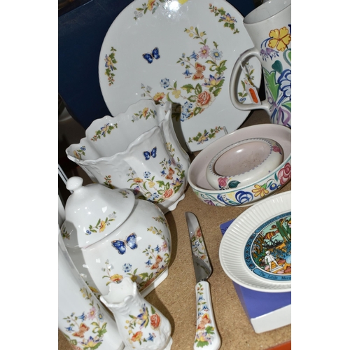 492 - A GROUP OF CERAMICS, to include nine pieces of Poole Pottery Traditional Ware including vases, talle... 