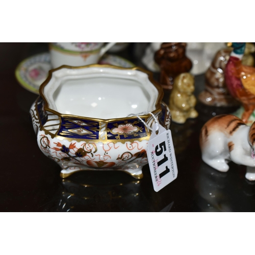 511 - A GROUP OF CERAMICS AND GLASSWARE, to include the base of a Royal Crown Derby Imari 2451 covered bow... 