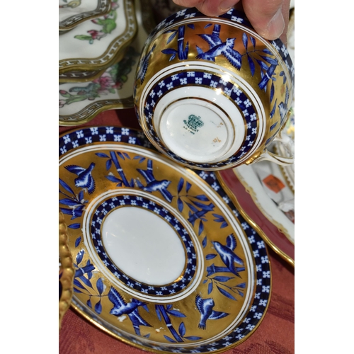 520 - A COLLECTION OF LATE 19TH / EARLY 20TH CENTURY COALPORT PORCELAIN, including a green bat wing trio, ... 