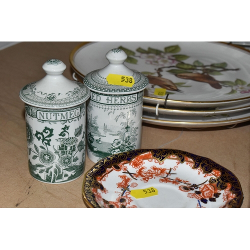 538 - FOUR BOXES OF MIXED CERAMICS AND ORNAMENTS WITH LOOSE BIRD THEMED COLLECTOR PLATES to include a vari... 