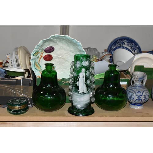 540 - THREE BOXES AND LOOSE CERAMICS AND GLASSWARE, to include a green glass 'Mary Gregory' style vase, a ... 