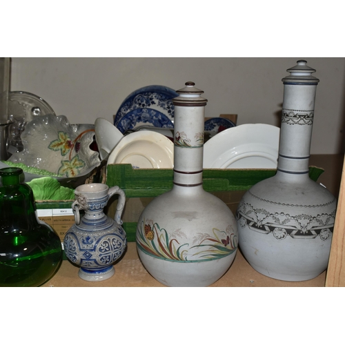 540 - THREE BOXES AND LOOSE CERAMICS AND GLASSWARE, to include a green glass 'Mary Gregory' style vase, a ... 