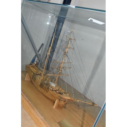 343 - A WOODEN REPLICA OF THE NORWEGIAN SHIP BRIGANTINE LEON IN A GLASS DISPLAY CASE, crafted in 2009 by B... 