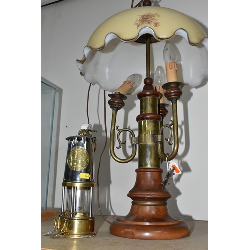 344 - A VARIETY OF BRASS ITEMS to include a miner's lamp featuring a manufacturers plaque from The Protect... 