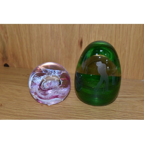 454 - A WHITEFRIARS BOWL AND TWO CAITHNESS PAPERWEIGHTS, the green Whitefriars bowl with controlled bubble... 