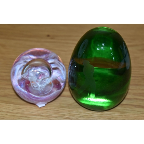 454 - A WHITEFRIARS BOWL AND TWO CAITHNESS PAPERWEIGHTS, the green Whitefriars bowl with controlled bubble... 