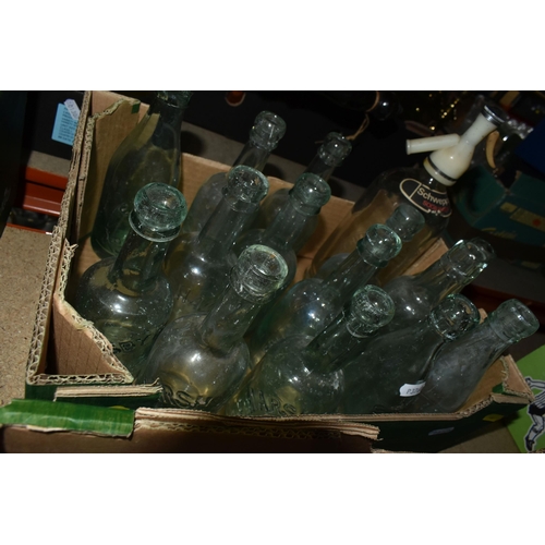 466 - FIVE BOXES AND LOOSE GLASS WARES ETC, to include antique bottles - Spilsby Brewery with dimples to t... 