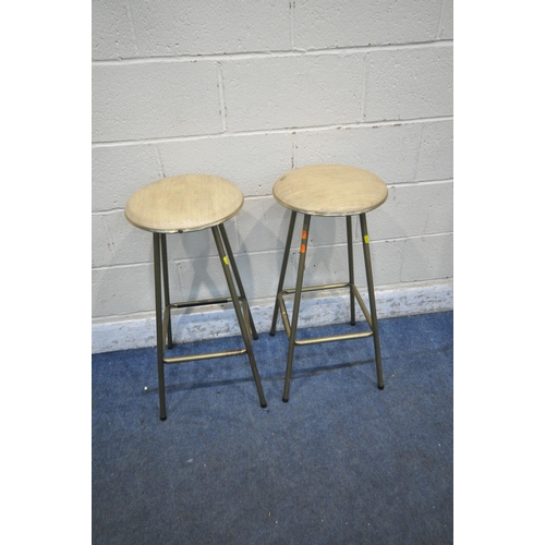 1231 - A MID CENTURY FORMICA TOP BAR, unusually shaped, with rounded glass panes, fitted with an arrangemen... 