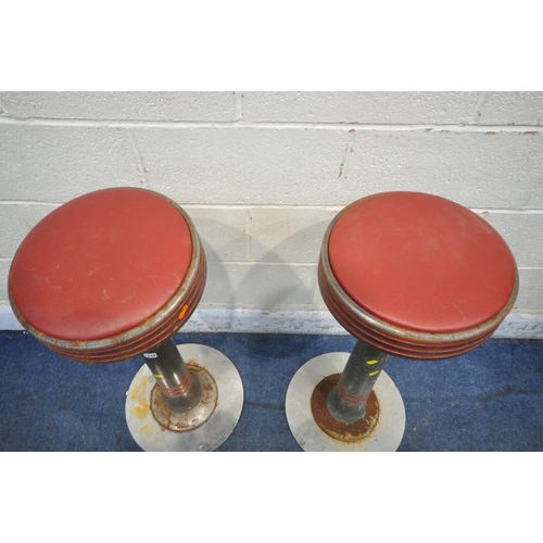 1232 - A PAIR OF MID CENTURY SODA SHOP / ICE-CREAM PARLOUR / DINER SWIVEL STOOLS, with red upholstery and d... 