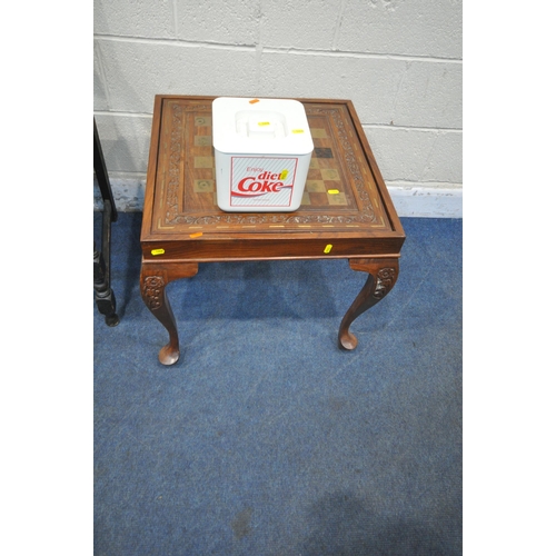 1246 - A SELECTION OF OCCASIONAL FURNITURE, to include an early 20th century oak cased Singer treadle sewin... 