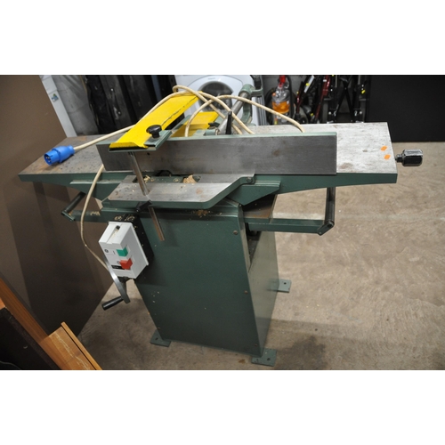 1095 - AN INDUSTRIAL PLANER THICKNESSER with 12in blade carriage total bed length 125cm, 23cm marked thickn... 