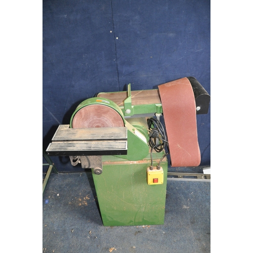 1107 - A WOODWISE AS-609 BELT AND DISC SANDER with  6in belts and 9in disc,  some spare belts (PAT pass and... 