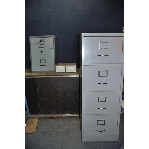 1109 - A VINTAGE FOUR DRAWER FILING CABINET WITHOUT KEY, a metal under desk cabinet with three shallow draw... 