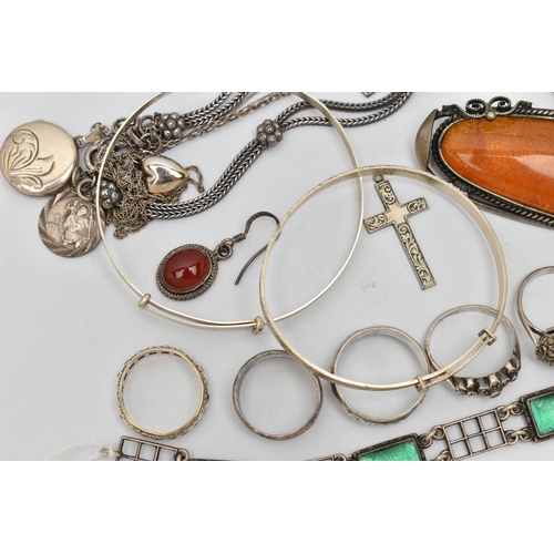 16 - A COLLECTION OF SILVER, WHITE AND YELLOW METAL JEWELLERY, to include a yellow and white metal synthe... 