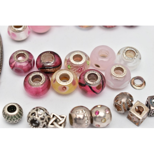 41 - A SELECTION OF CHARMS, to include nine Rhonda Sutton glass charms, four Love links glass charms, thr... 