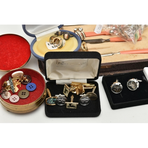 73 - A SELECTION OF CUFFLINKS ETC., to include a pair of Jean Pierre cufflinks, flags and various designs... 