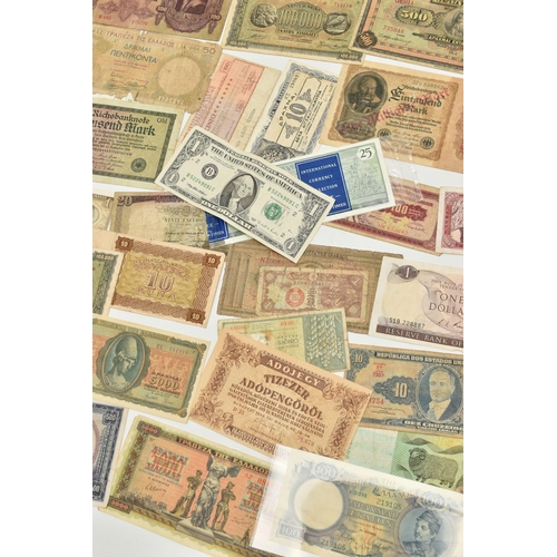 117 - A LARGE AND HEAVY BOX OF COINS, BANKNOTES AND COMMEMORATIVES, to include world banknotes out of circ... 