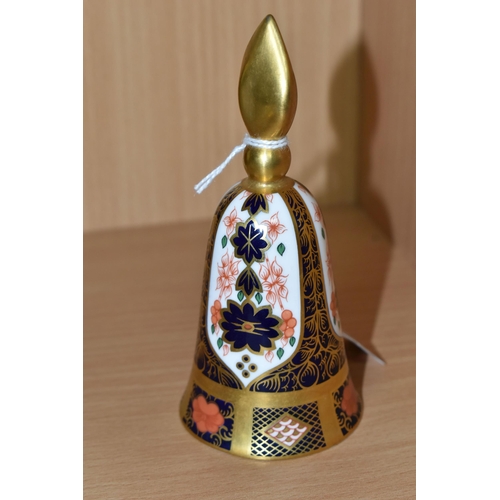 365 - A ROYAL CROWN DERBY IMARI SOLID GOLD BAND CANDLE SNUFFER, pattern 1128, with red printed backstamp a... 