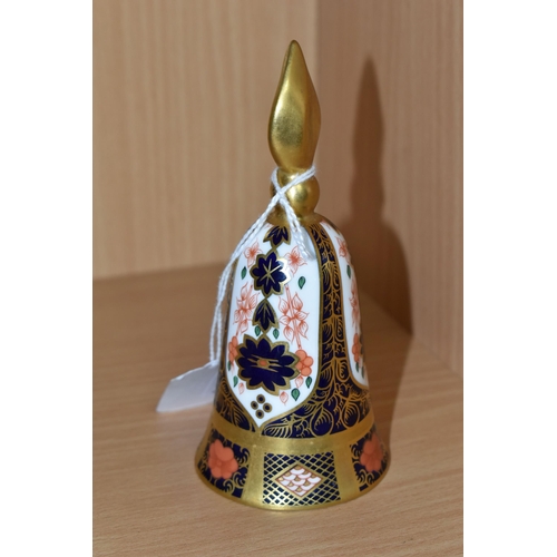 365 - A ROYAL CROWN DERBY IMARI SOLID GOLD BAND CANDLE SNUFFER, pattern 1128, with red printed backstamp a... 