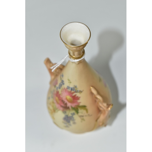 401 - A ROYAL WORCESTER BLUSH IVORY BUD VASE, with twin pierced handles, printed and tinted with sprays of... 