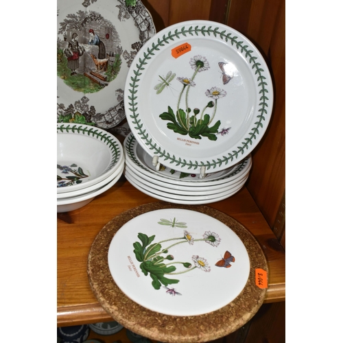 439 - A QUANTITY OF DINNERWARE FROM NAMED MANUFACTURERS to include an assortment of Portmeirion 'Botanical... 