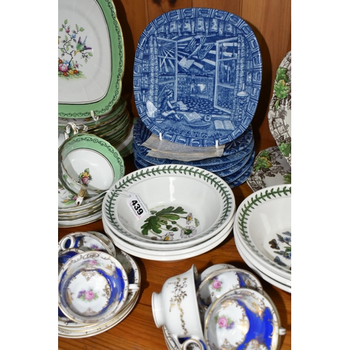 439 - A QUANTITY OF DINNERWARE FROM NAMED MANUFACTURERS to include an assortment of Portmeirion 'Botanical... 