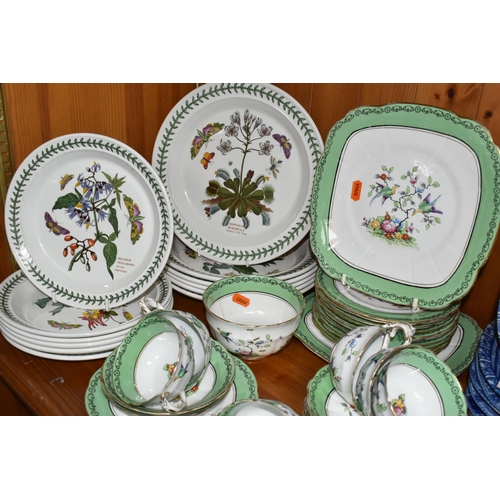 439 - A QUANTITY OF DINNERWARE FROM NAMED MANUFACTURERS to include an assortment of Portmeirion 'Botanical... 