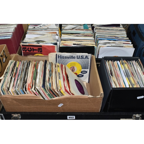 452 - TWO RECORD CASES AND A BOX OF 7 INCH SINGLES, to include music from the 1960s to 1980s, genres inclu... 