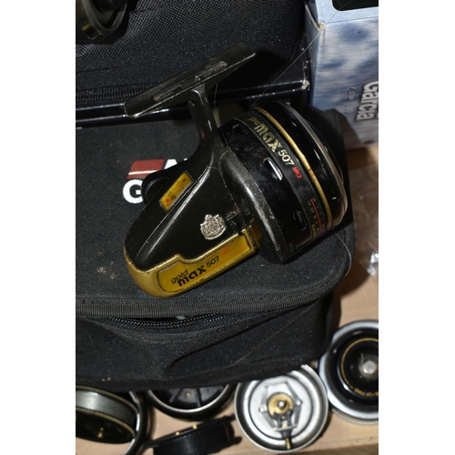 457 - ABU GARCIA CLOSED FACE FISHING REELS, comprising four 506 MKII reels with soft cases, one with a box... 