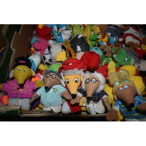 477 - A COLLECTION OF McDONALDS, BURGER KING AND SIMILAR TOYS, mainly film and TV related subjects but doe... 