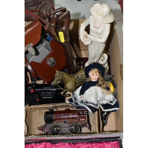 511 - ONE BOX OF MIXED VINATGE ITEMS AND A BOX OF SIX ROSEMARY CRYSTAL CUT GLASSES to include a 1930s cloc... 