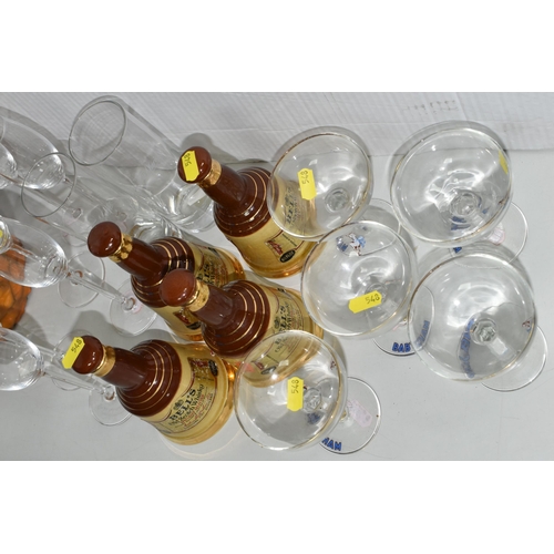 548 - A QUANTITY OF BRANDED BAR WARE to include five Babycham glasses, two Tia Maria glasses, four Royal N... 